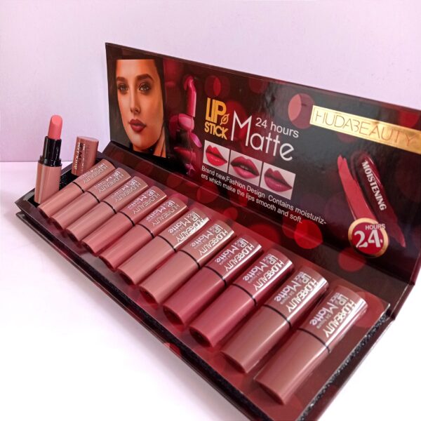 Labial en Barra Matte HUDA BEAUTY