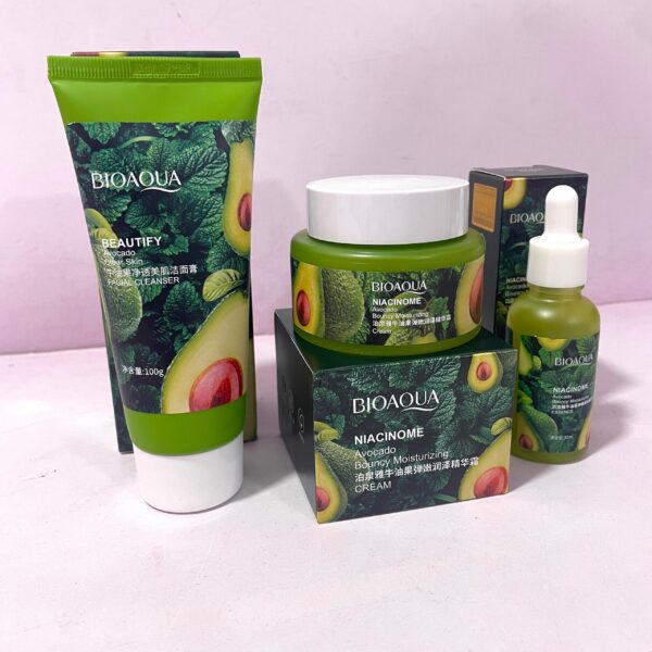 Kit / Combo Skin Care de Aguacate Bioaqua