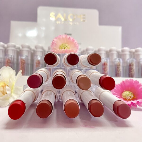 Labial en Barra Matte Profesional Salomé - Imagen 3